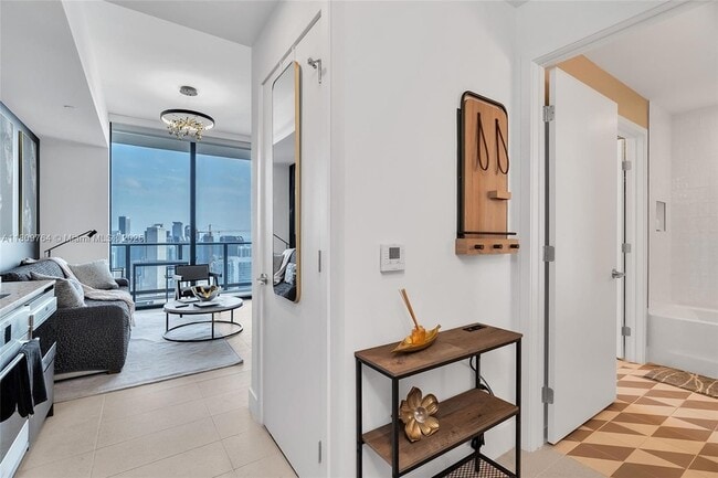 Photo - 601 NE 1st Ave Unit 4907