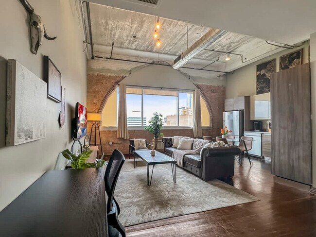 Photo - 500 S Ervay St Unit ID1055834P