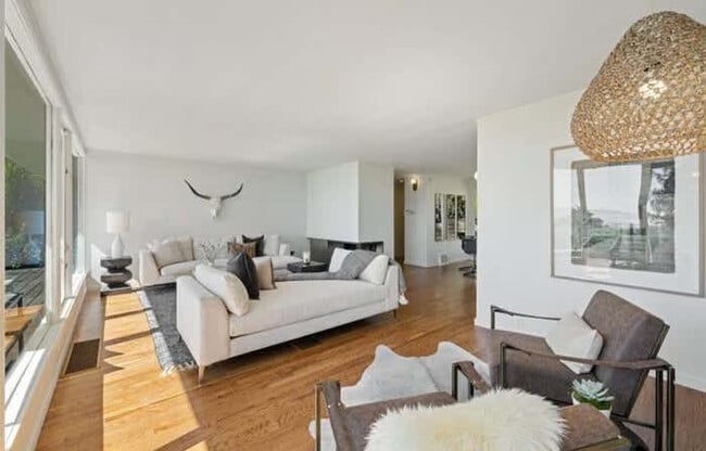 Photo - 1072 Keeler Ave Unit ID1364156P