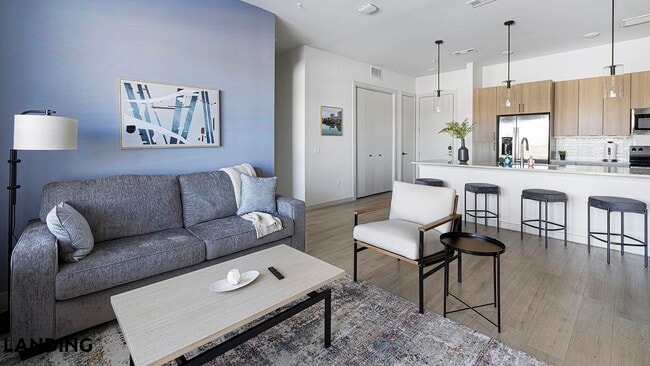 Building Photo - 1345 E 15th St Unit 202