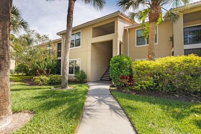 Building Photo - 4045 Crockers Lake Blvd Unit 11