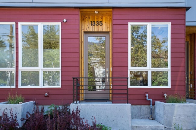 Photo - 1333 E Denny Way Unit SI FL4-ID1036021P