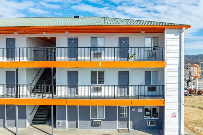 Siegel Select Chattanooga II - Siegel Select Chattanooga II