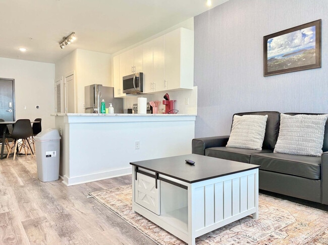 Photo - 525 Parkway Dr NE Unit ID1299396P