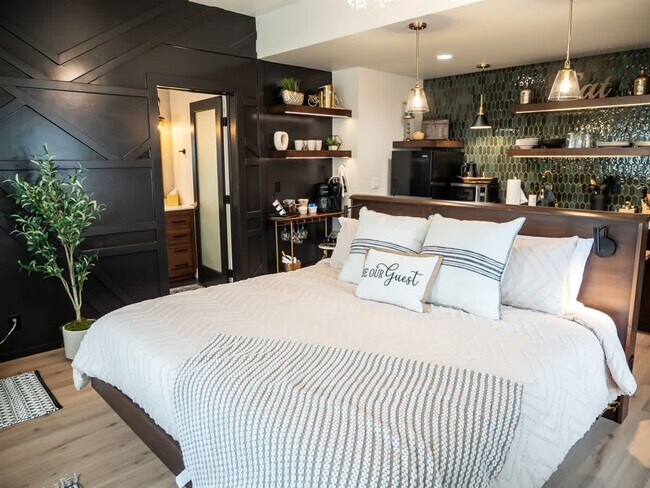 Photo - 3413 W Sunset Ave Unit SI ID1460935P