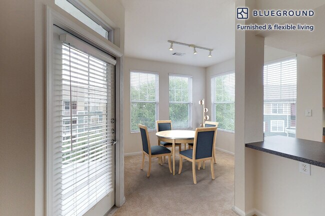 Photo - 1299 Corporate Dr