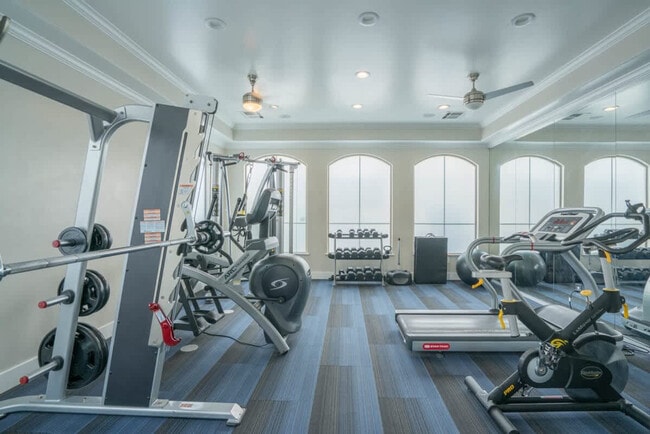 Photo - 10 W Minnezona Ave Unit ID1263113P