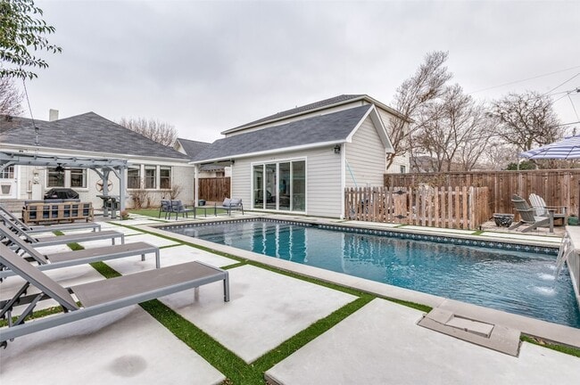 Photo - 5146 Goodwin Ave