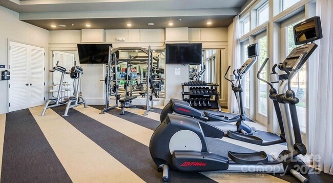 Photo - 1000 Central Ave Unit A5