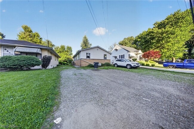 Photo - 1095 St Michaels Ave Unit 1097