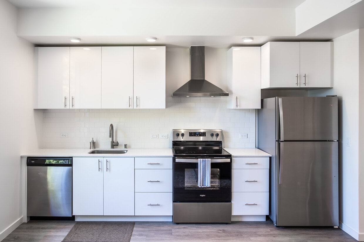 Floor Plan - Petite One Bedroom