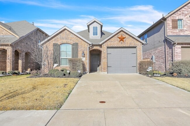 Photo - 3917 Spencer Ln