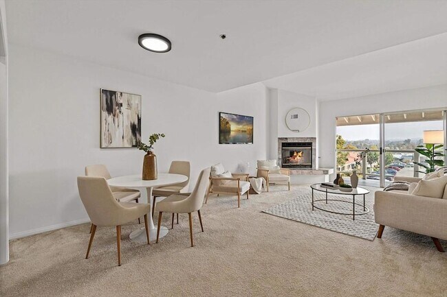 Photo - 1560 Circa Del Lago Unit D304