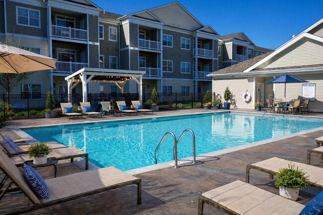 Photo - Broadleaf Boulevard Apartments