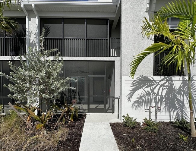 Photo - 14221 Heritage Landing Blvd