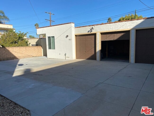 Photo - 1112 Meadowbrook Ave