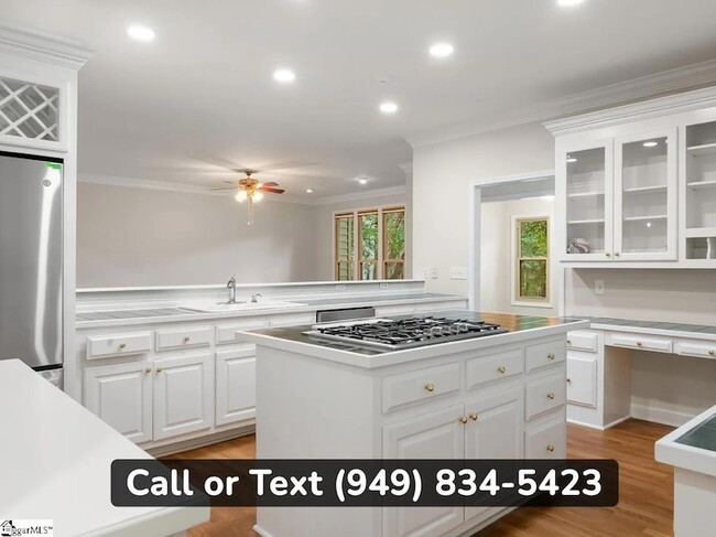 Photo - 900 Neely Farm Dr