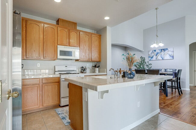 Photo - 7515 Sheldon Rd Unit SI ID1385992P
