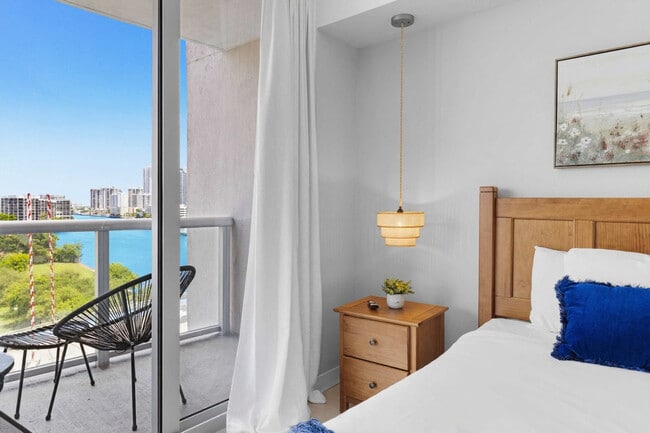 Building Photo - 2601 E Hallandale Beach Blvd Unit SI ID1227345P