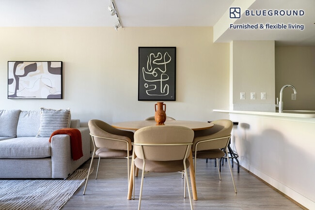 Photo - 1200 N Veitch St Unit FL5-ID902