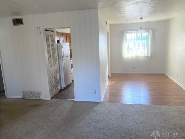 Photo - 2032 Emerson Ave Unit 2