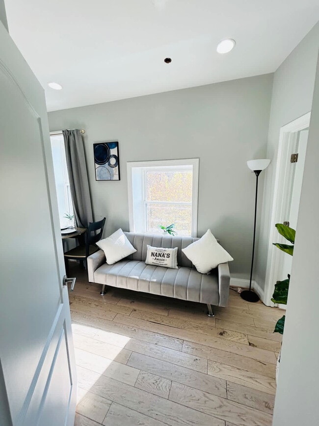 Photo - 45 Rhode Island Ave NE Unit ID1388281P