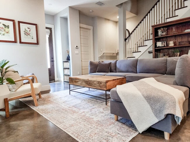 Photo - 803B Dawson Rd Unit ID1347459P