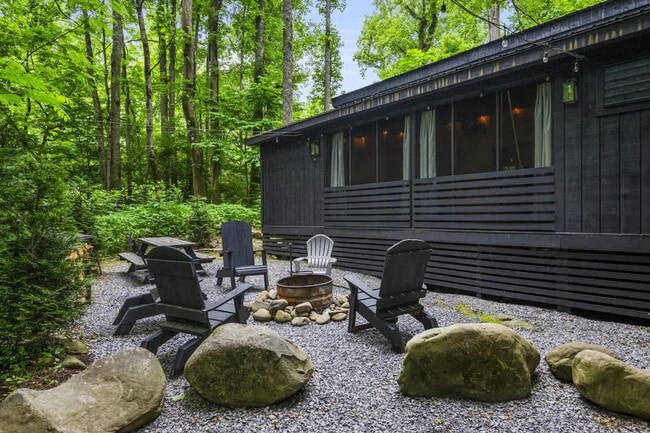 Photo - 4949 Ledford Rd Unit ID1051743P