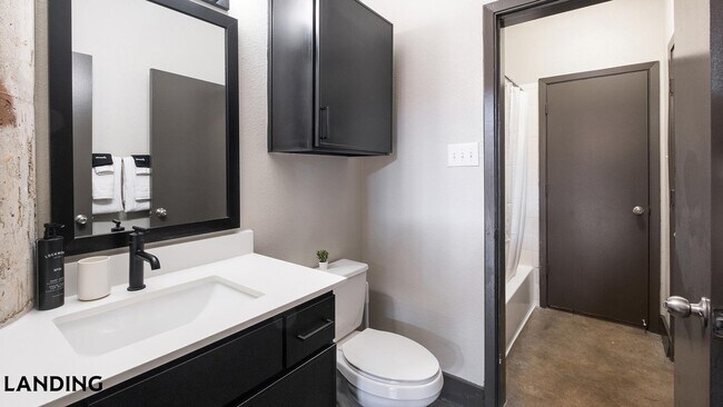 Photo - 2115 Runnels St Unit 5211