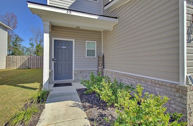 Photo - 35 Perlieu Ct