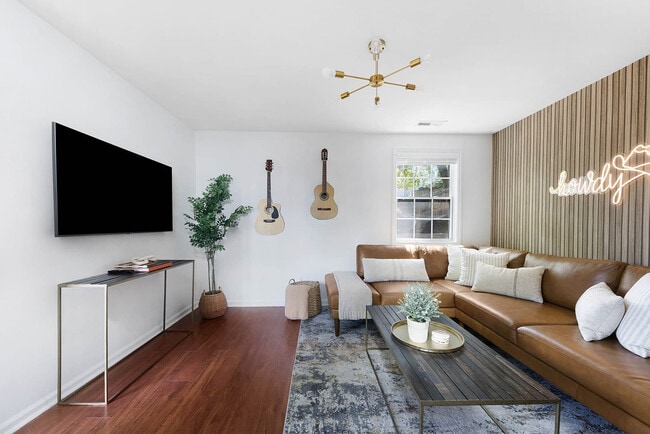 Photo - 1105 Wade Ave Unit ID1043923P