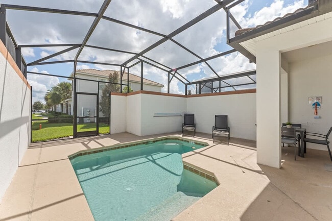 Photo - 4800 Crusoe St Unit ID1280924P