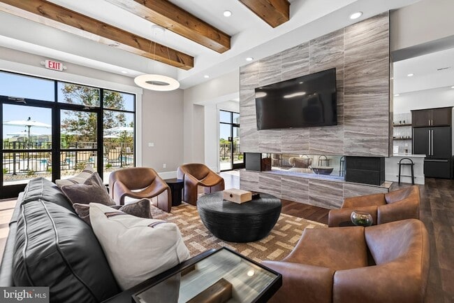 Photo - 2931 Ashwood Ln