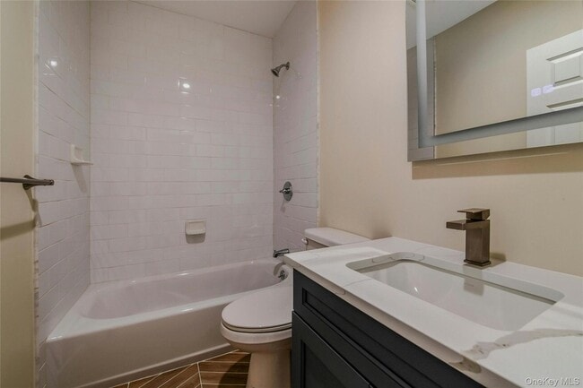 Photo - 400A New York Ave Unit 2