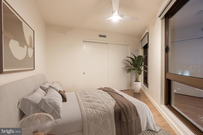 Photo - 1630 Columbia Rd NW Unit 917