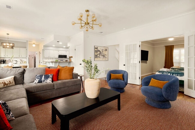 Photo - 13702 Yellow Oak Cir Unit SI ID1369235P