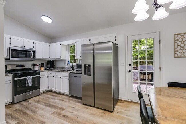 Photo - 204 Kylee Ct Unit SI ID1543022P