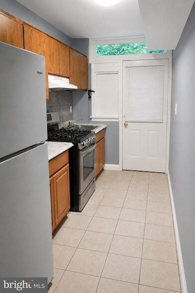 Photo - 101 Galveston Pl SW Unit 3