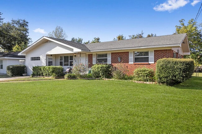 Photo - 114 Lassere Cir Unit SI ID1473631P