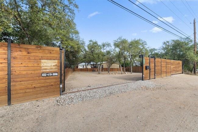 Photo - 5519 Hiline Rd