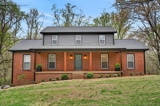 Building Photo - 144 Choctaw Dr