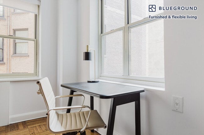 Photo - 300 E 57th St Unit SI FL3-ID1715