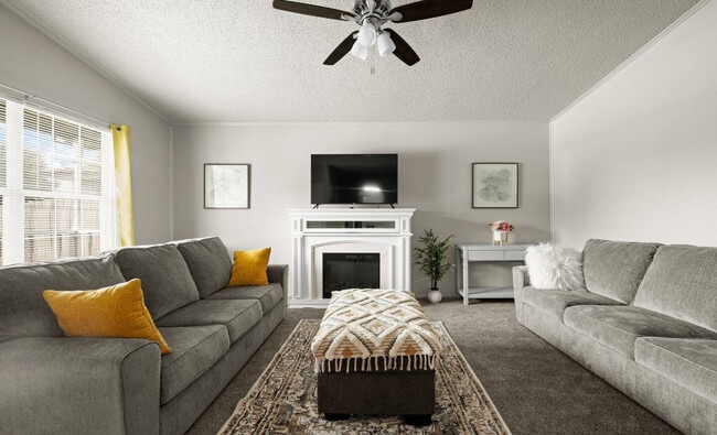 Photo - 11934 Hearn Rd Unit ID1351574P