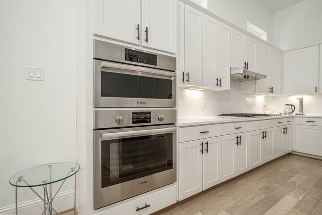 Photo - 1543 Lawrence St