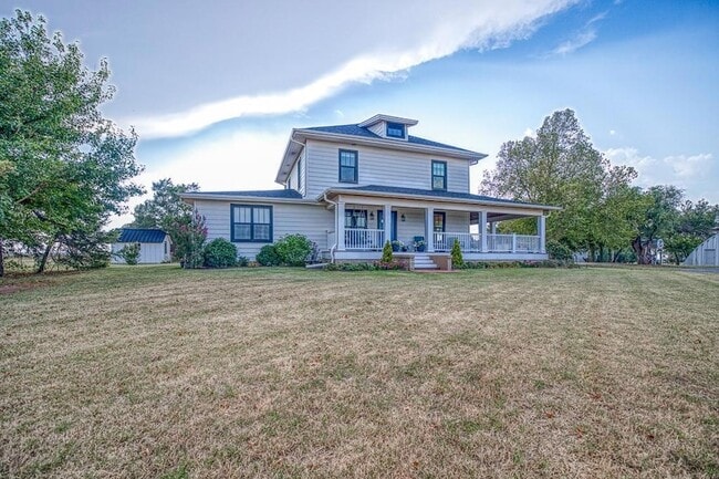 Photo - 17928 N 2820 Rd