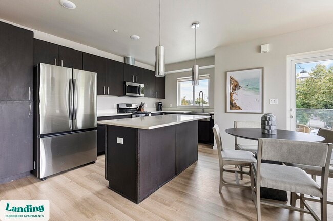 Photo - 11505 NE Yacht Harbor Dr Unit C216