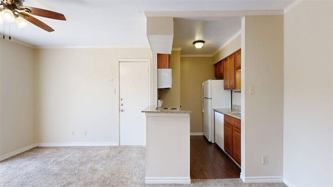 Photo - 904 University Oaks Blvd Unit 20