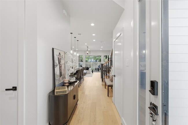 Photo - 1005 Mt Auburn Ave