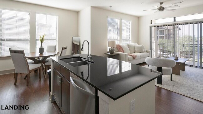 Photo - 21201 Emerald Mist Pkwy Unit 1527