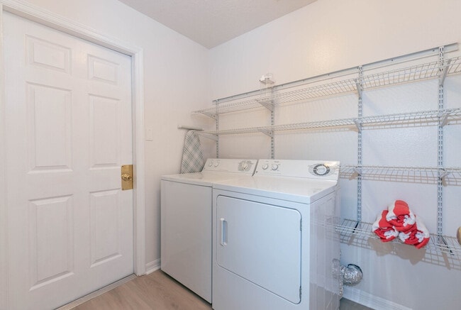 Photo - 154 Dornoch St Unit SI ID1548704P